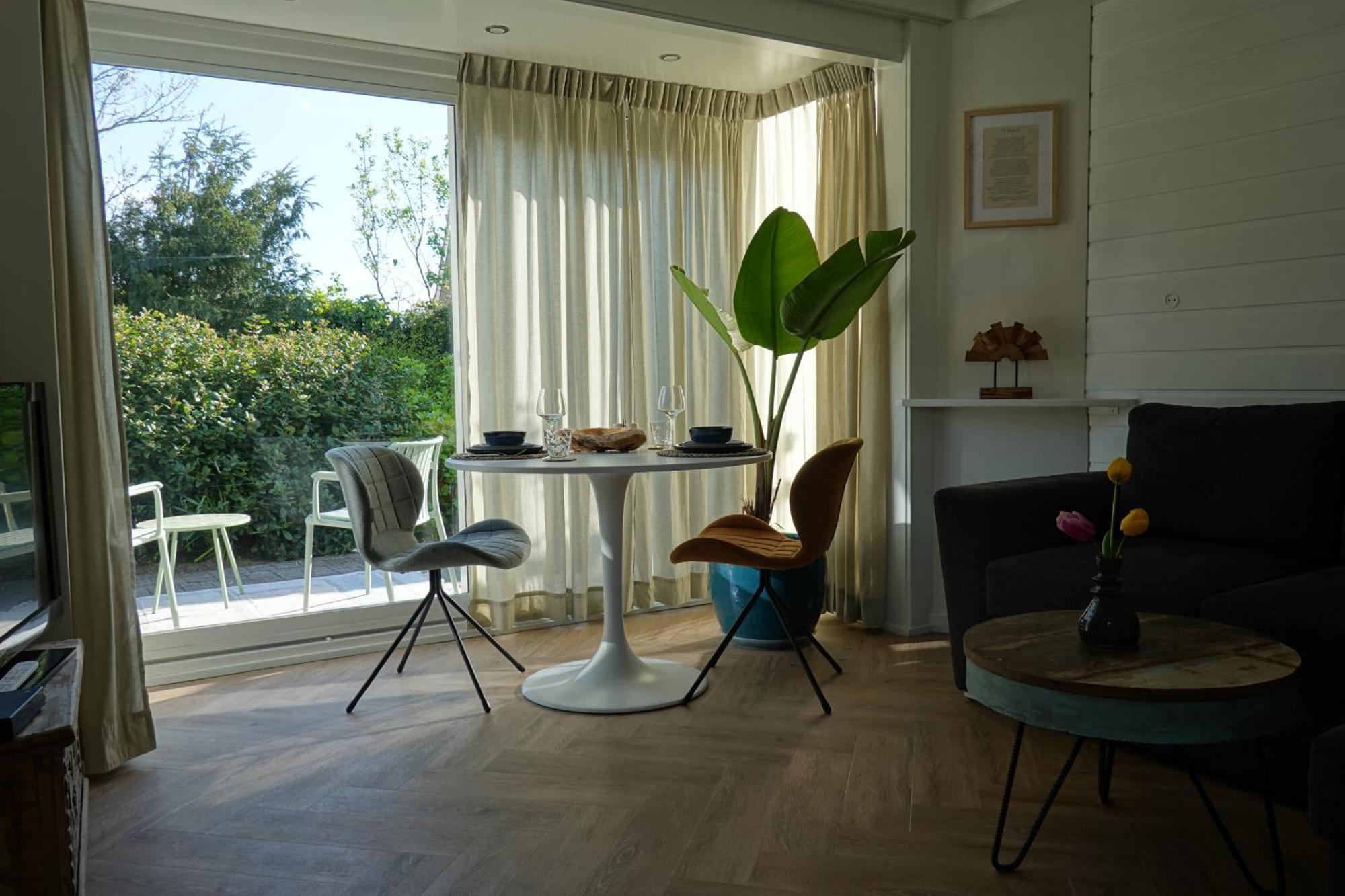 Ithaka Beach House, Unieke Plek Met Vrij Parkeren! โนร์ดวิก ภายนอก รูปภาพ